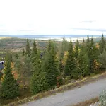 Holiday home Kaira, Kahden Makuuhuoneen Kelomoekki, Lukuisten Polkujen, Polkupyoeraereitin Sekae Kalaisan Tunturilammen Vieressae