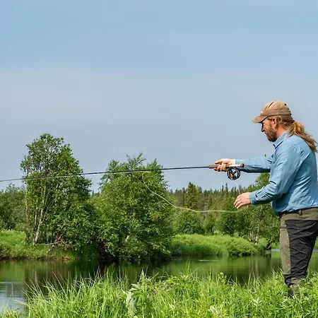 度假居 Kaira 27, Kahden Makuuhuoneen Kelomoekki Syoetteellae, Valaistun Ladun Vieressae *