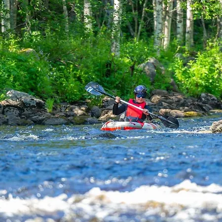 Kaira 27, Kahden Makuuhuoneen Kelomoekki Syoetteellae, Valaistun Ladun Vieressae * 索特