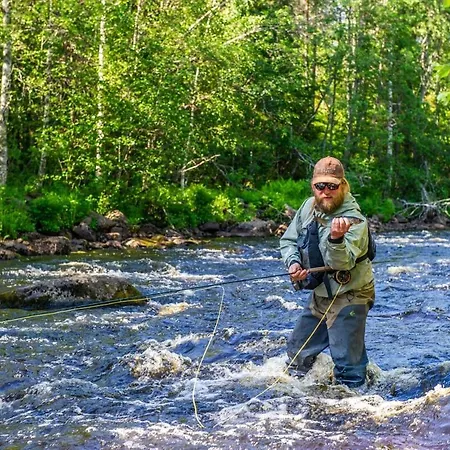 Kaira 27, Kahden Makuuhuoneen Kelomoekki Syoetteellae, Valaistun Ladun Vieressae 度假居