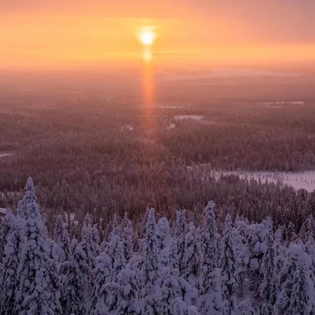 Kaira 27, Kahden Makuuhuoneen Kelomoekki Syoetteellae, Valaistun Ladun Vieressae * 索特