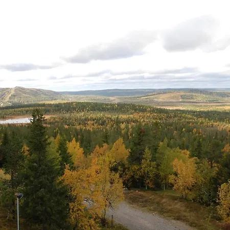 Kaira 27, Kahden Makuuhuoneen Kelomoekki Syoetteellae, Valaistun Ladun Vieressae 度假居 *