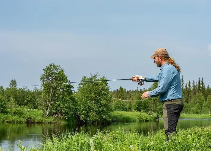 Дом отдыха Kaira 27, Kahden Makuuhuoneen Kelomoekki Syoetteellae, Valaistun Ladun Vieressae *