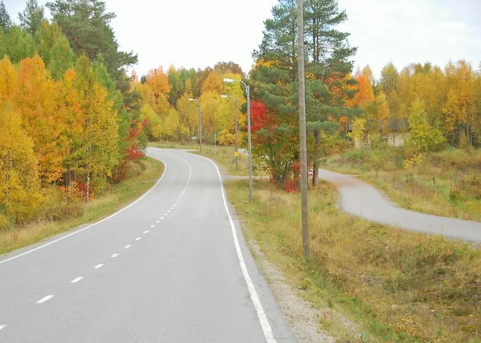 Kaira 27, Kahden Makuuhuoneen Kelomoekki Syoetteellae, Valaistun Ladun Vieressae