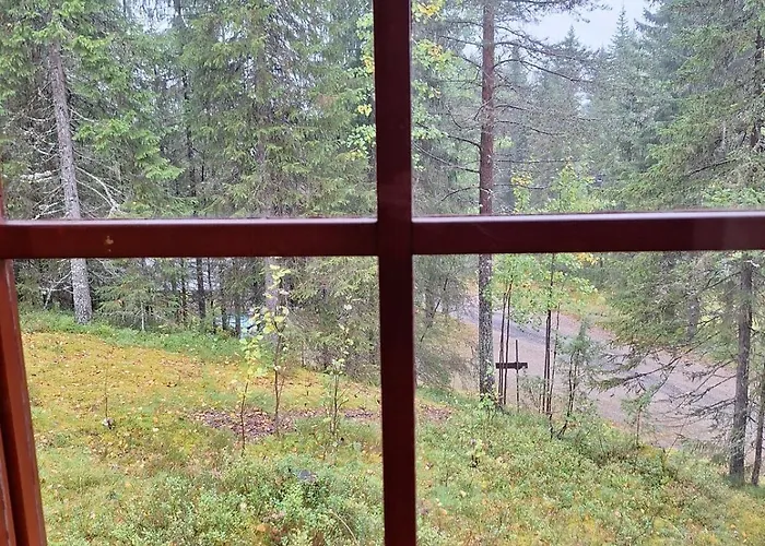 Дом отдыха Kaira 27, Kahden Makuuhuoneen Kelomoekki Syoetteellae, Valaistun Ladun Vieressae *