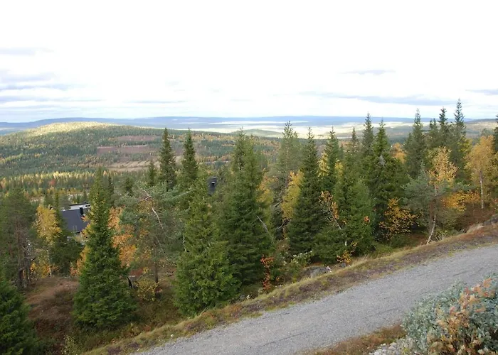 Дом отдыха Kaira 27, Kahden Makuuhuoneen Kelomoekki Syoetteellae, Valaistun Ladun Vieressae