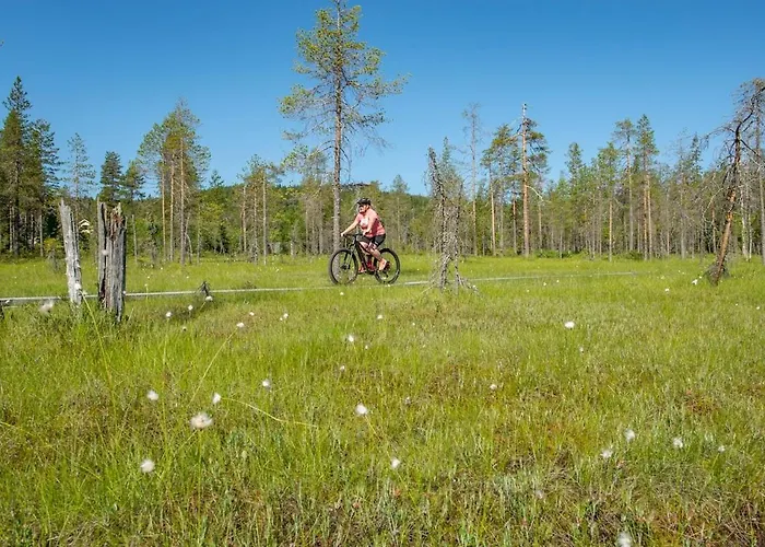 Kaira 27, Kahden Makuuhuoneen Kelomoekki Syoetteellae, Valaistun Ladun Vieressae Сиоте