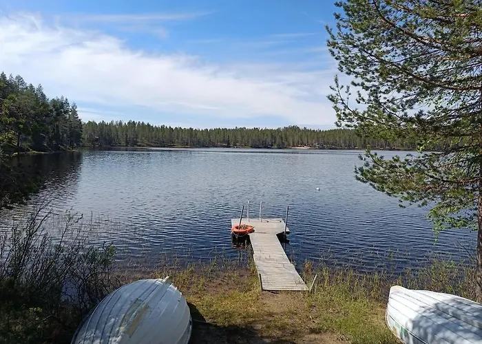 Kaira 27, Kahden Makuuhuoneen Kelomoekki Syoetteellae, Valaistun Ladun Vieressae